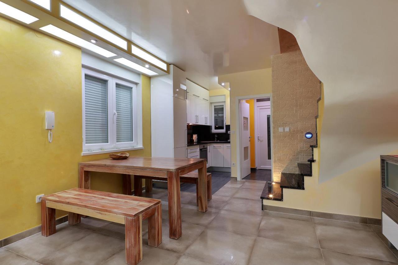 נובליה Villa Mainz מראה חיצוני תמונה